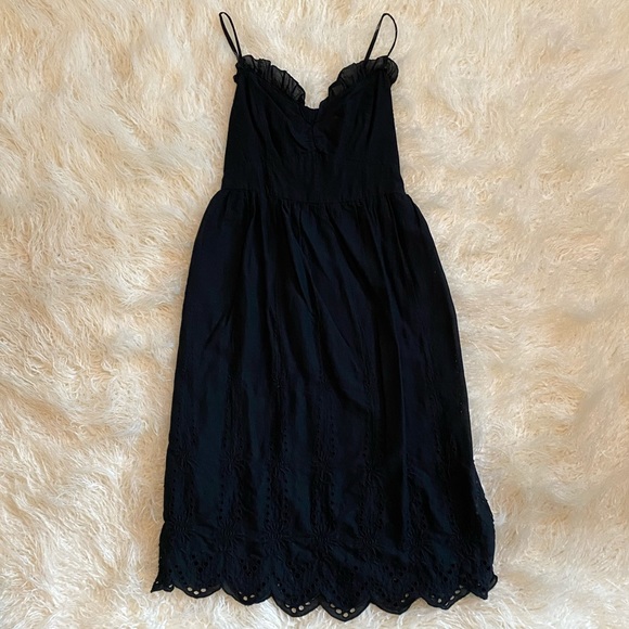 Abercrombie Black Eyelet Embroidered Midi Dress, Size Small Petite - Picture 3 of 4